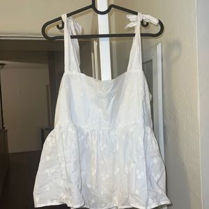 White BP flowy flower detailing top